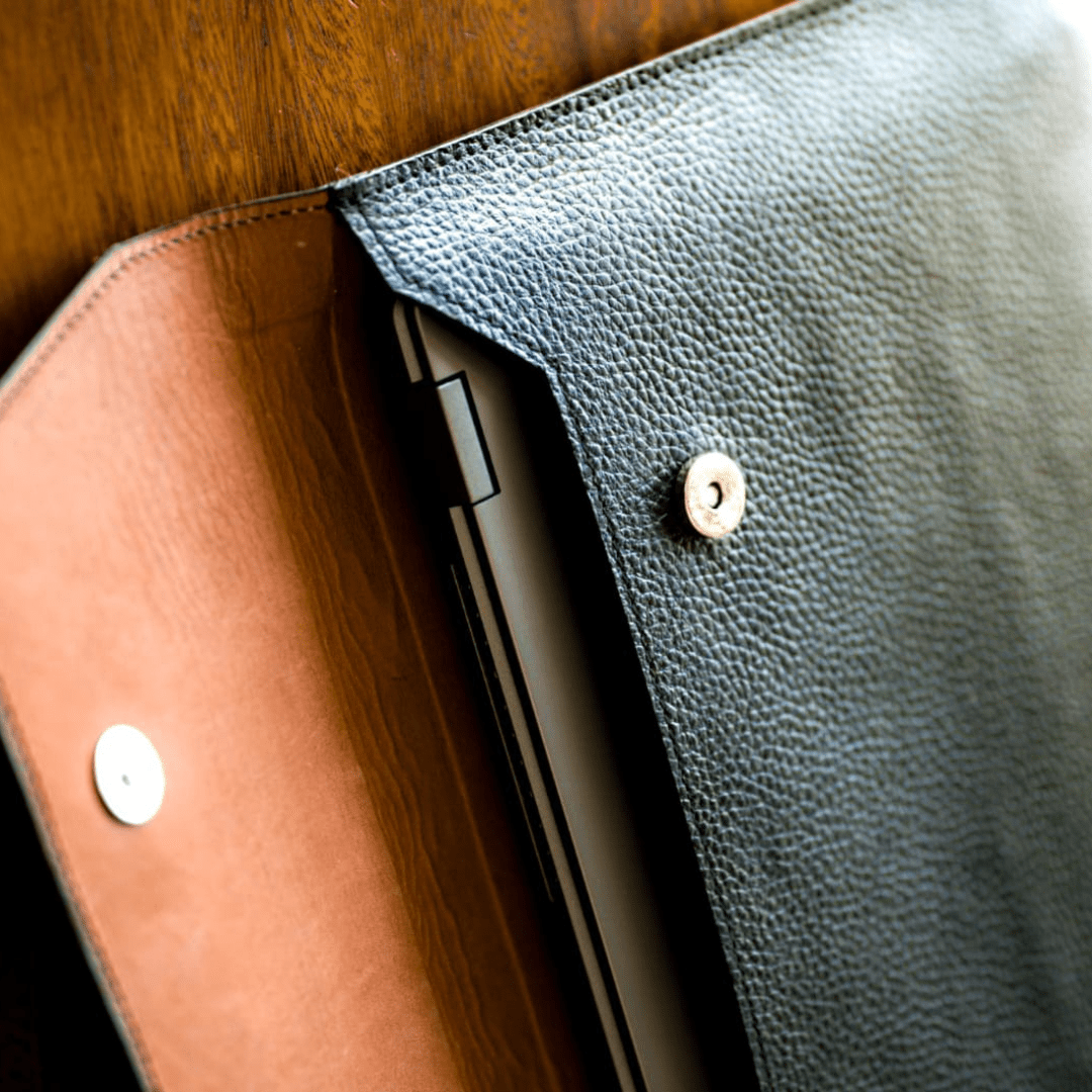 Leather Laptop Cover - Single Compartment