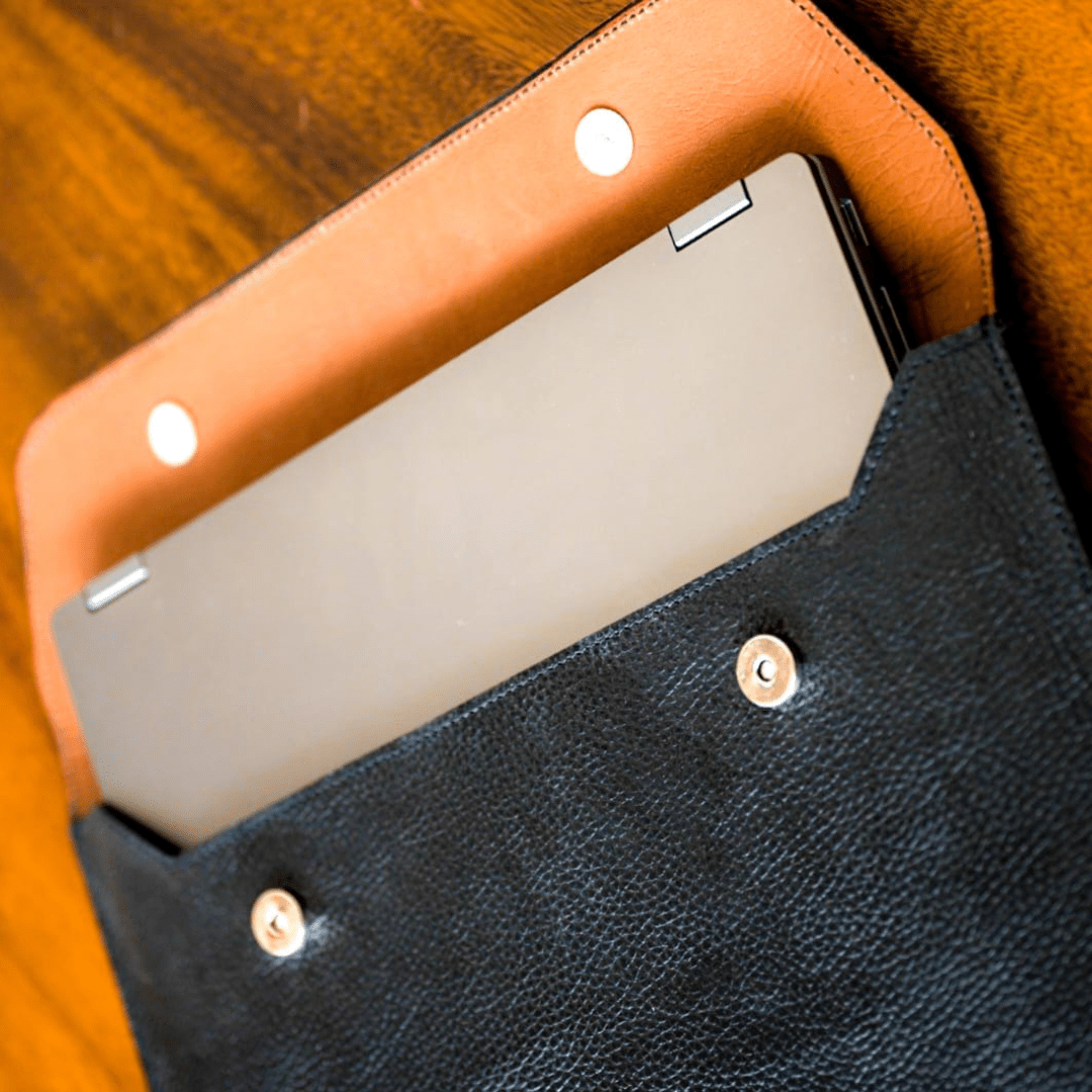 Leather Laptop Cover - Single Compartment