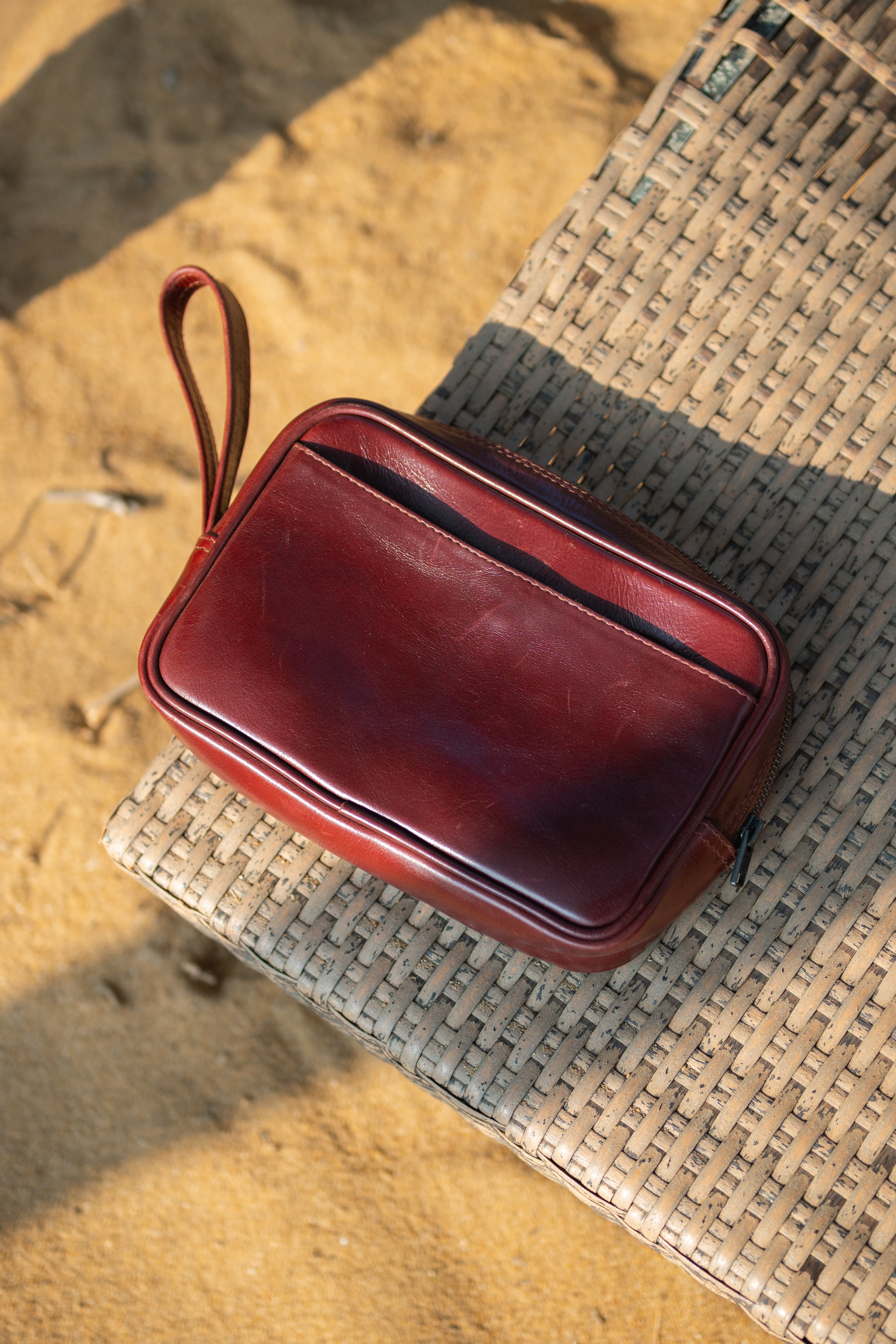 Leather pouch - Burgundy red Limited edition